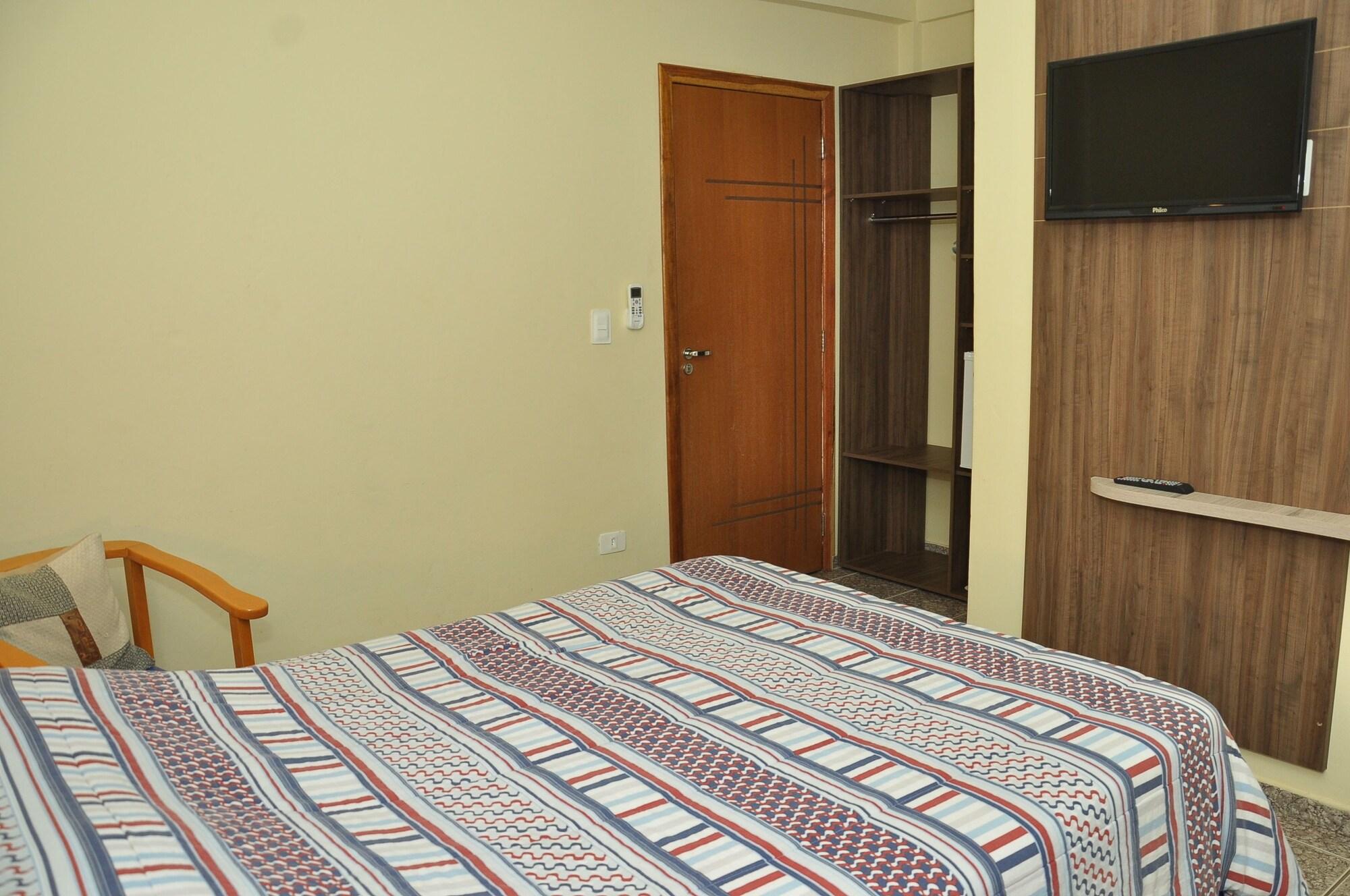Hotel Blue Star II ฟอสดูอีกวาซู ภายนอก รูปภาพ